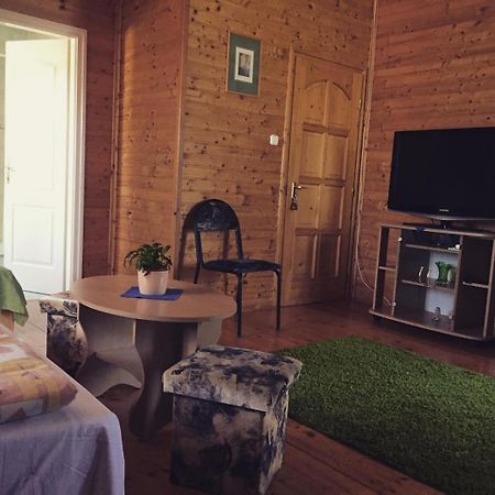 Hubertus Vendeghaz Otel Parád Dış mekan fotoğraf