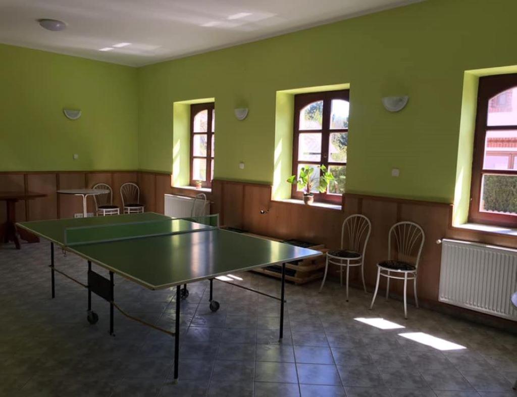 Hubertus Vendeghaz Otel Parád Dış mekan fotoğraf